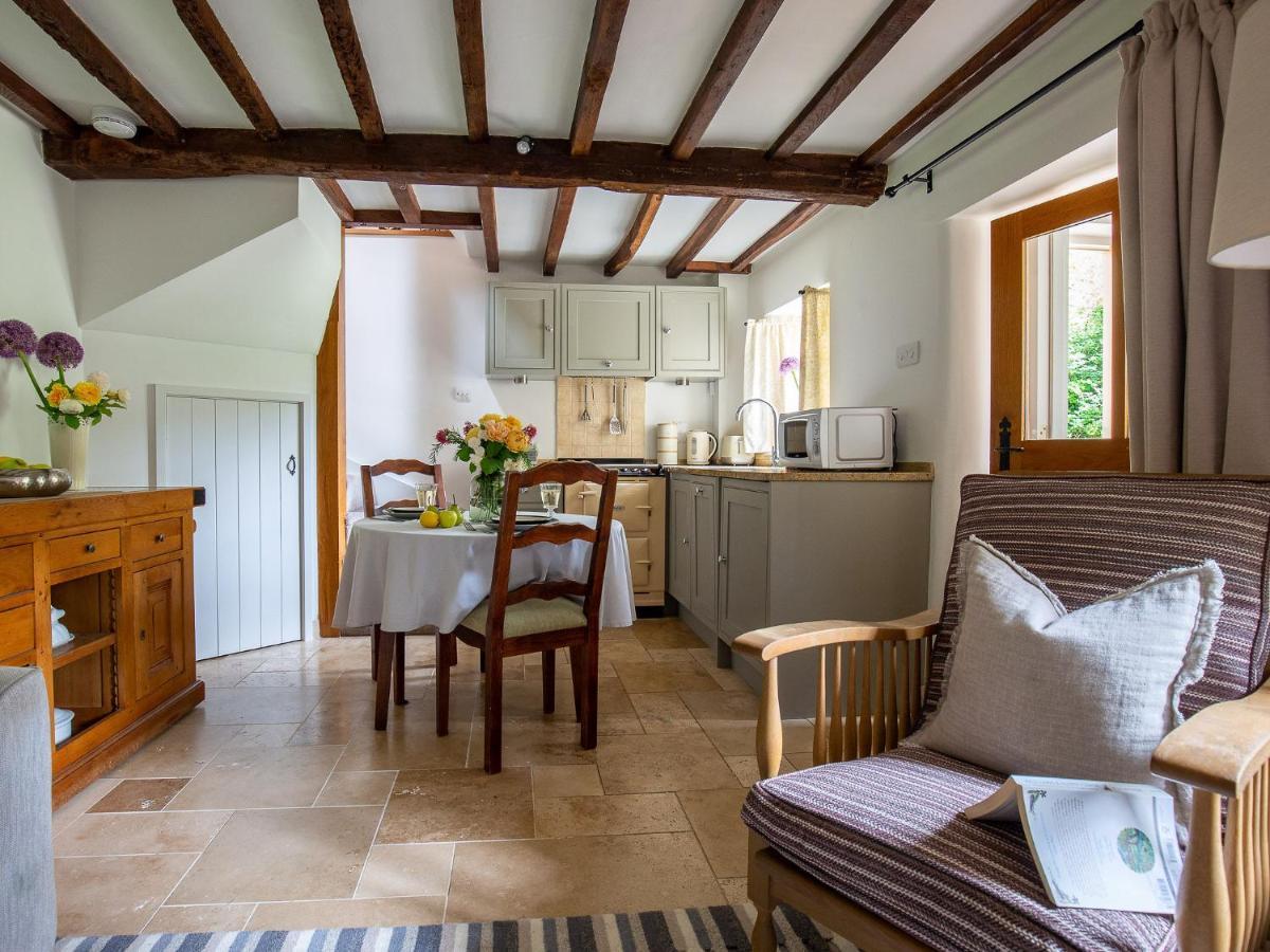 Climbing Rose Cottage - Dog Friendly - Peaceful Cotswold Cottage Adlestrop Екстериор снимка