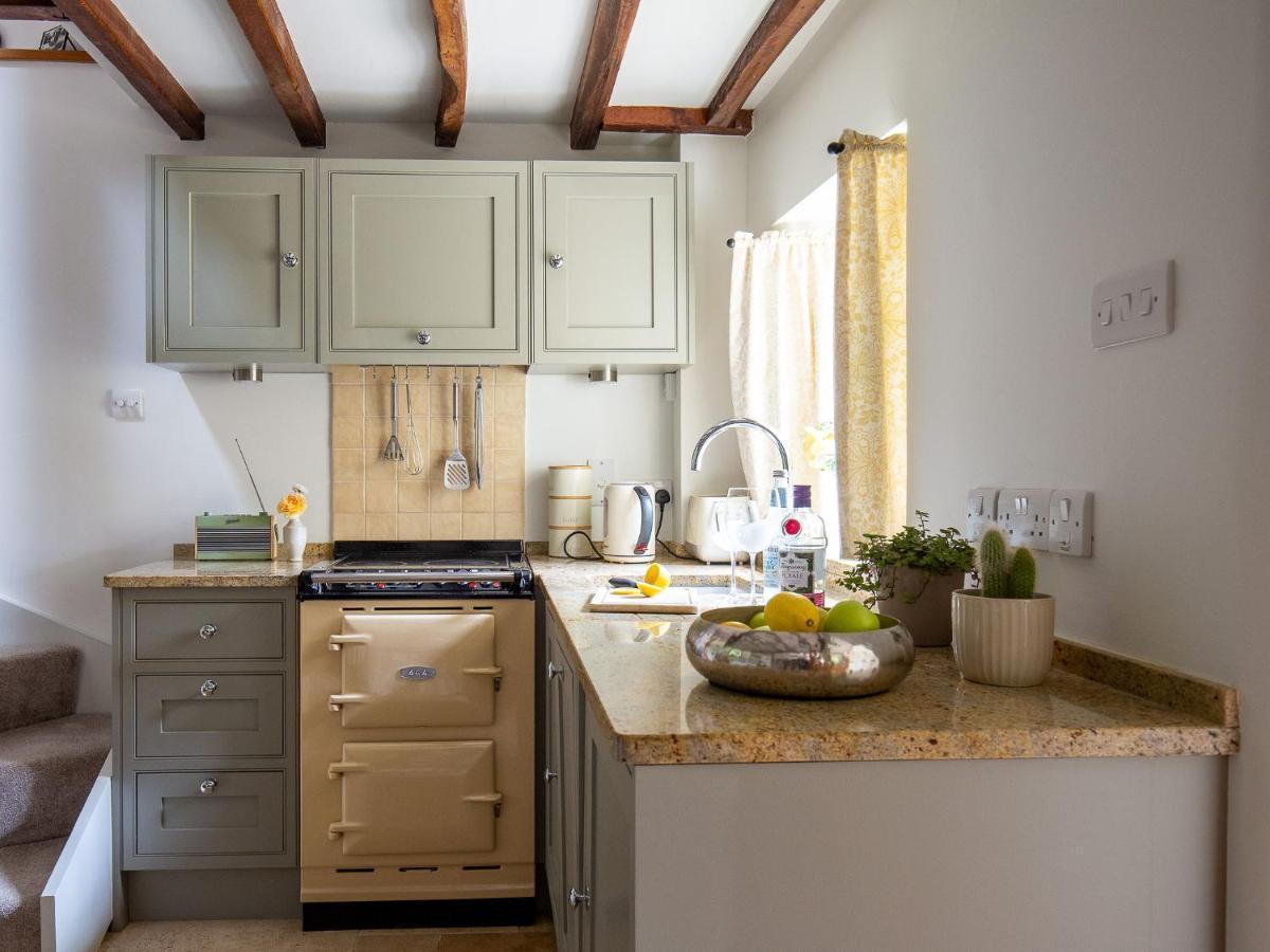 Climbing Rose Cottage - Dog Friendly - Peaceful Cotswold Cottage Adlestrop Екстериор снимка
