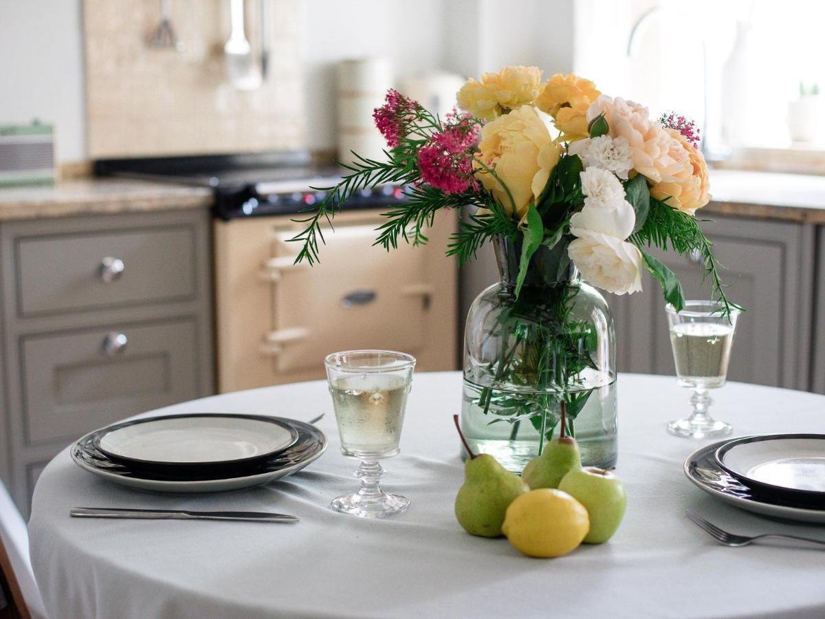 Climbing Rose Cottage - Dog Friendly - Peaceful Cotswold Cottage Adlestrop Екстериор снимка